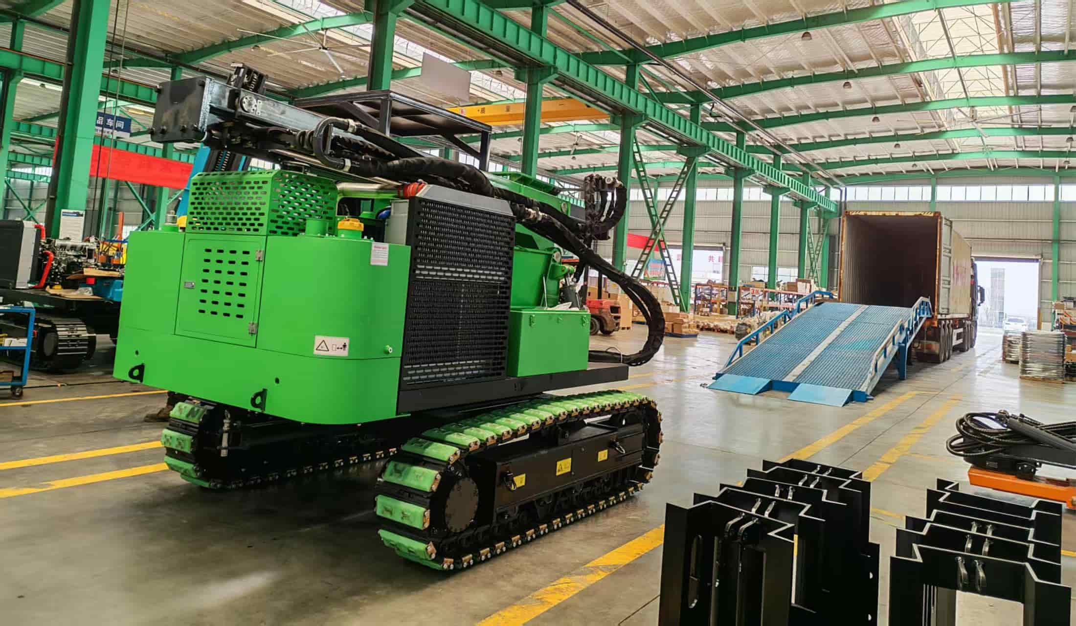 Livraison au Qatar d'un TZ536 personnalisé : une centrale électrique multifonctionnelle pour la pose de pieux solaires